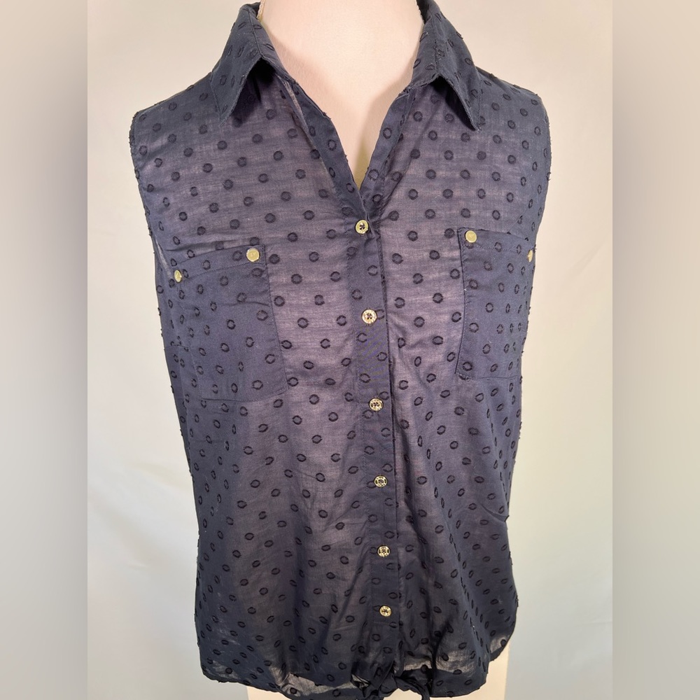 Navy Anne Klein sleeveless blouse